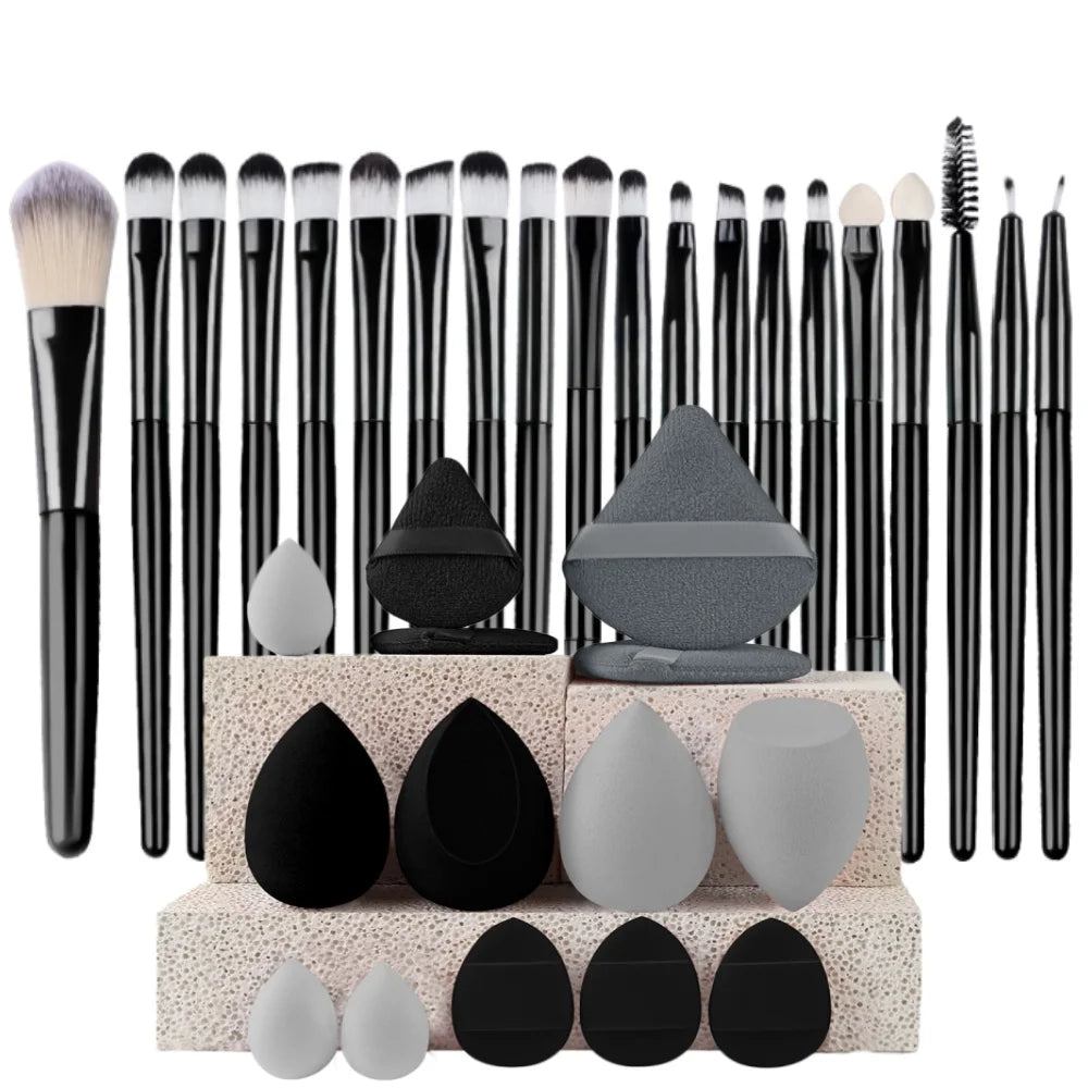 Veloura Pro Makeup Brush Set – Face & Eye Essentials